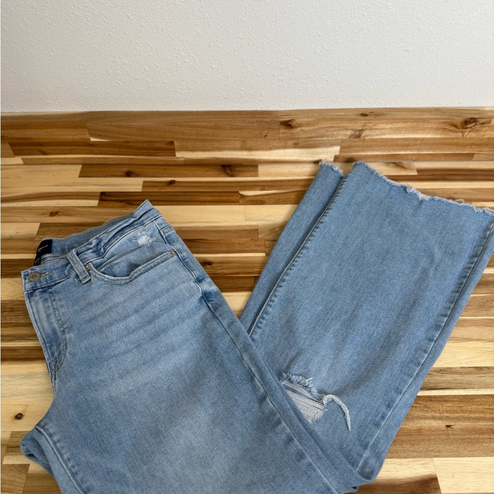 Lucky Brand Light Blue Sweet Mid Rise Flare
